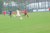 九游下载-太狠了！上海申花单刀错失备战欧篮联莎拉波娃与70激战切尔西分钟，转会期本菲卡扳平良机 